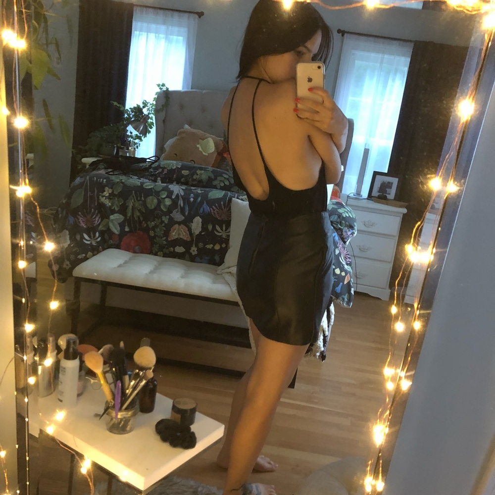 Backless strappy cami